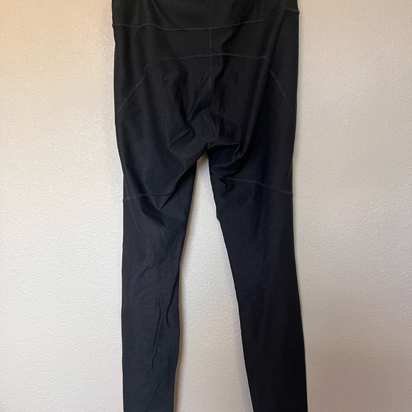 BNWOT | like New | outdoor voices | warm up leggings - Picture 2 of 3